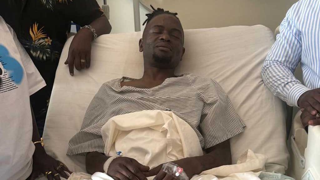 Weasel awaits surgery on broken leg – Sqoop