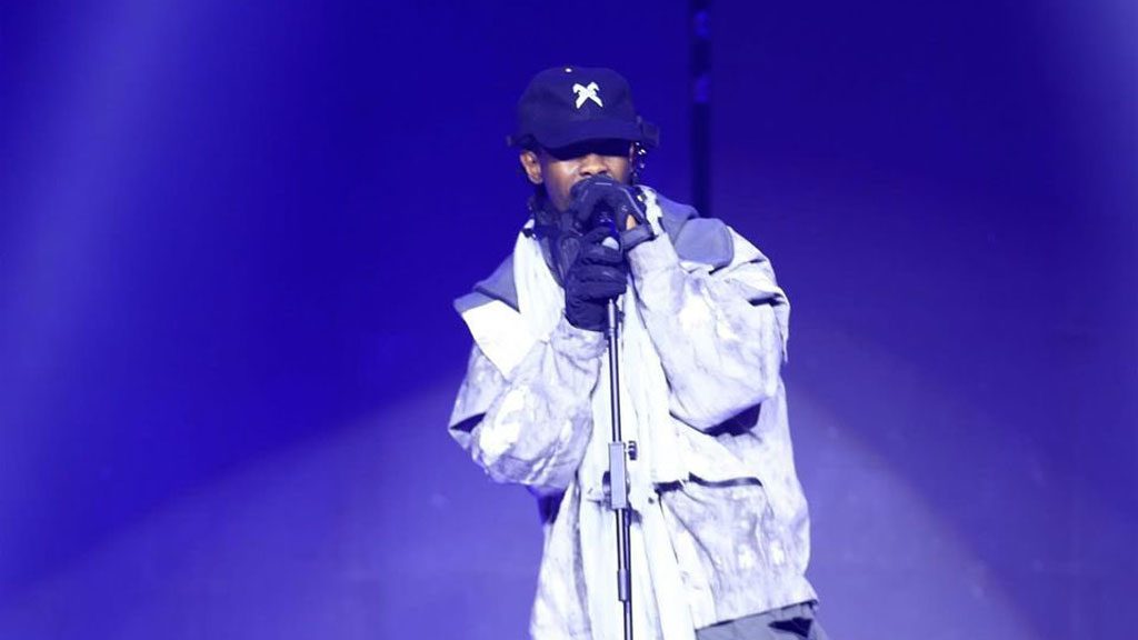 Eight years later, Mun G still got it – Sqoop