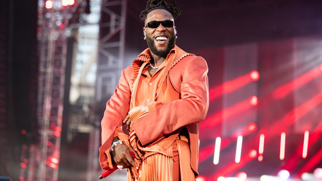 Burna Boy says he once felt ashamed to be Nigerian as recent controversies fuel debate – Sqoop