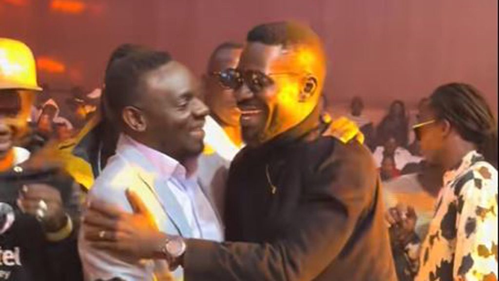 Pastor Bugembe affirms ties to both Bobi Wine and Museveni – Sqoop