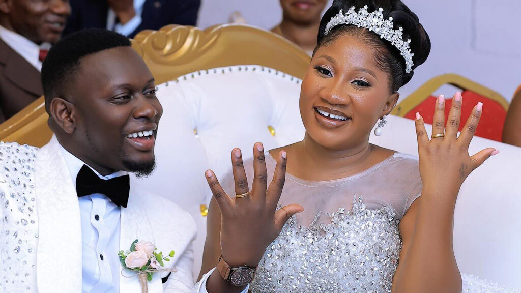 Singer Chosen Becky summoned over alleged use of children at wedding – Sqoop