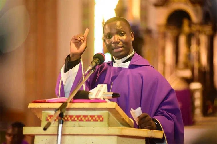 Father Kateregga questions musicians’ dignity at campaign events – Sqoop