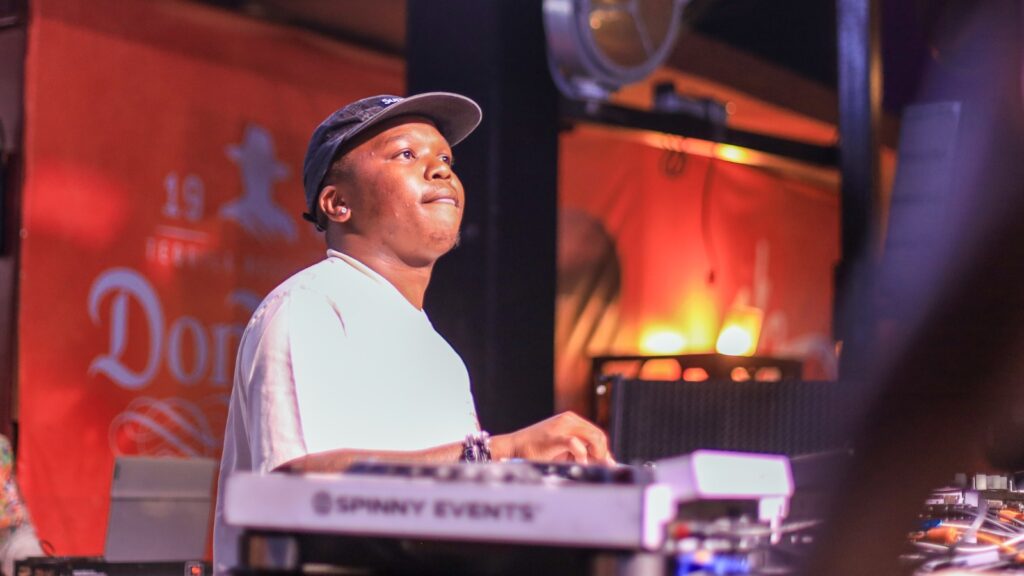 Dlala Thukzin lights up 1420 1st anniversary celebration – Sqoop