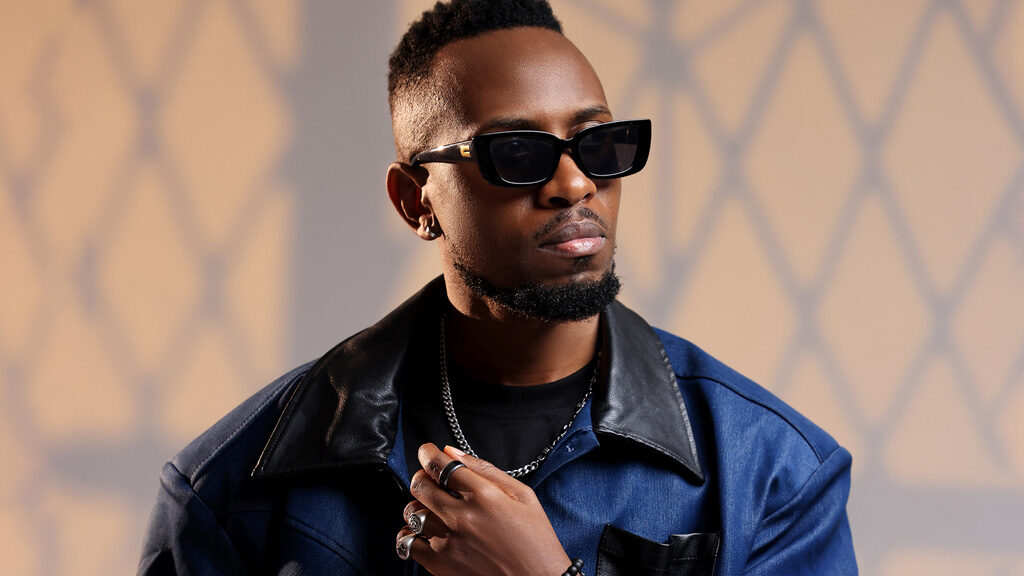 Building by day singing by night inside the measured rise of Faymous – Sqoop