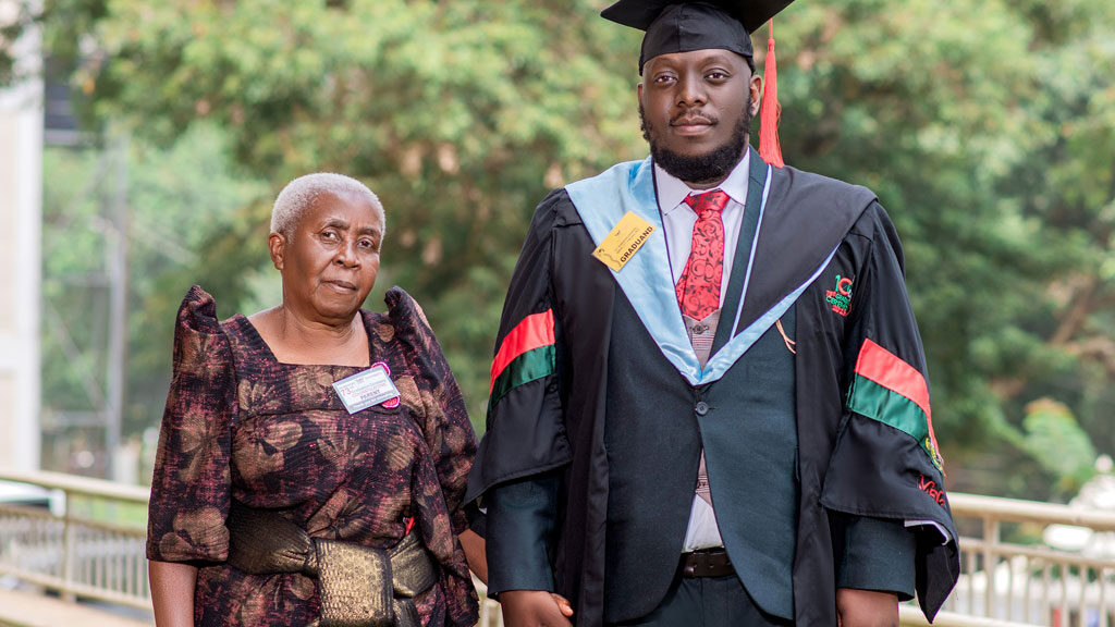 Kasuku mourns grandmother, says his life is shattered – Sqoop